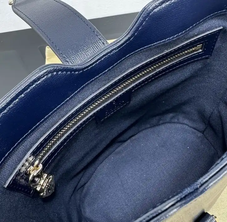 Gucci Bucket Bags 4034G-0041