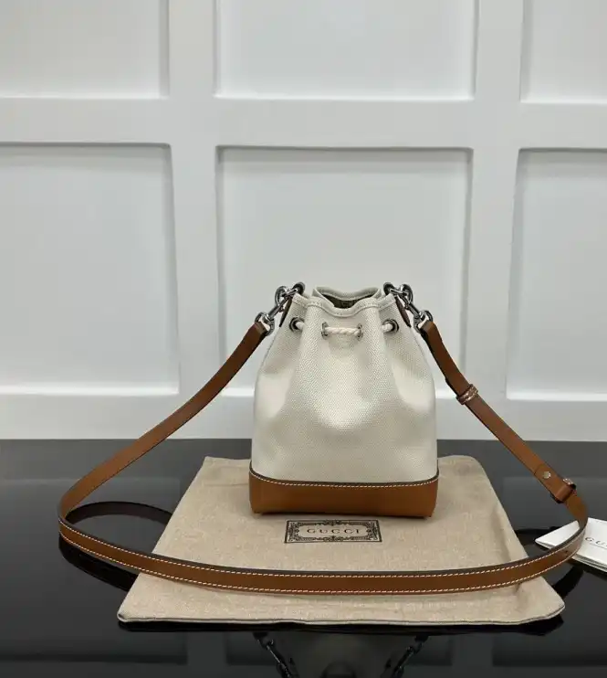Gucci Bucket Bags 4034G-0050