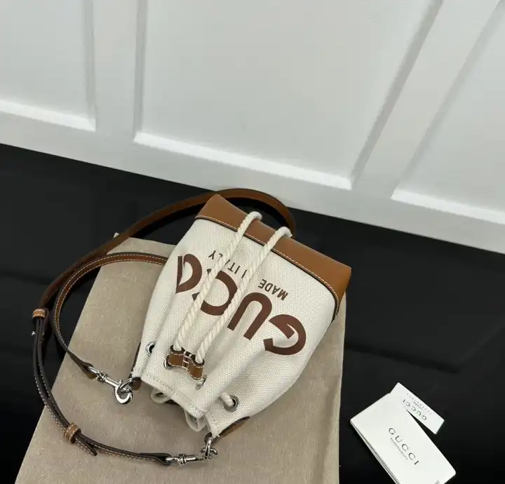 Gucci Bucket Bags 4034G-0050