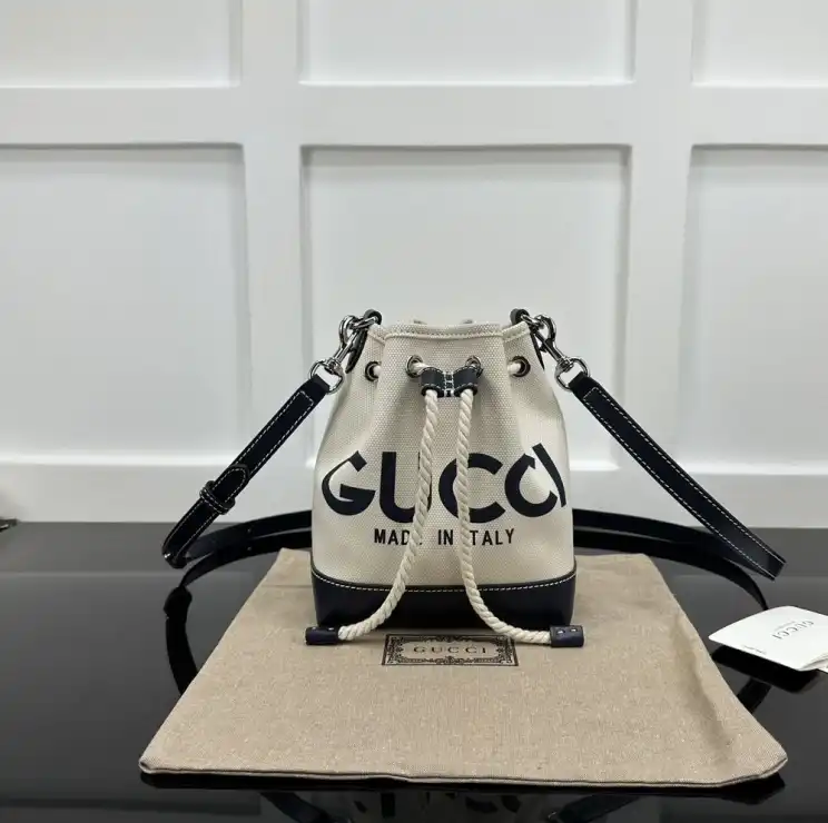 Gucci Bucket Bags 4034G-0051