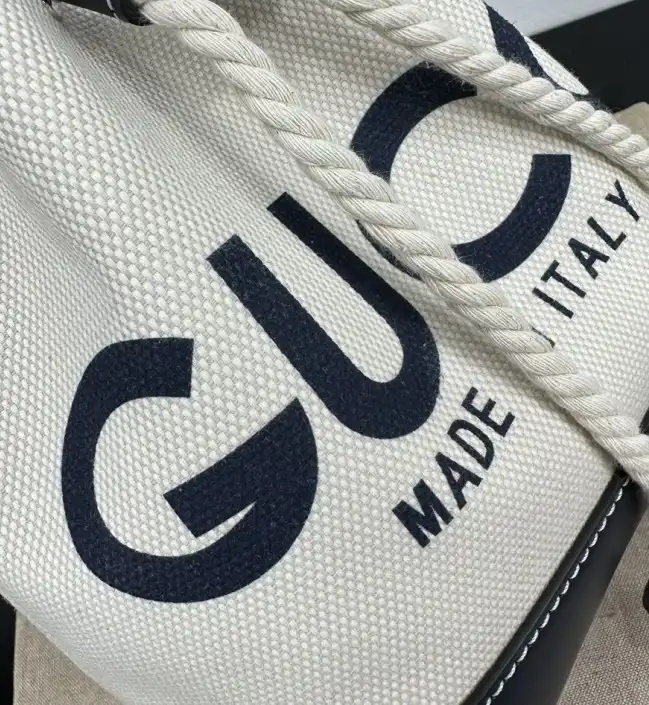 Gucci Bucket Bags 4034G-0051