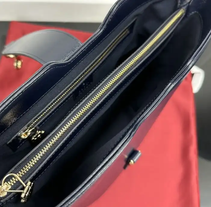 Gucci Bucket Bags 4034G-0057