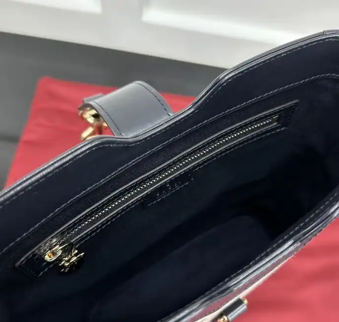 Gucci Bucket Bags 4034G-0070