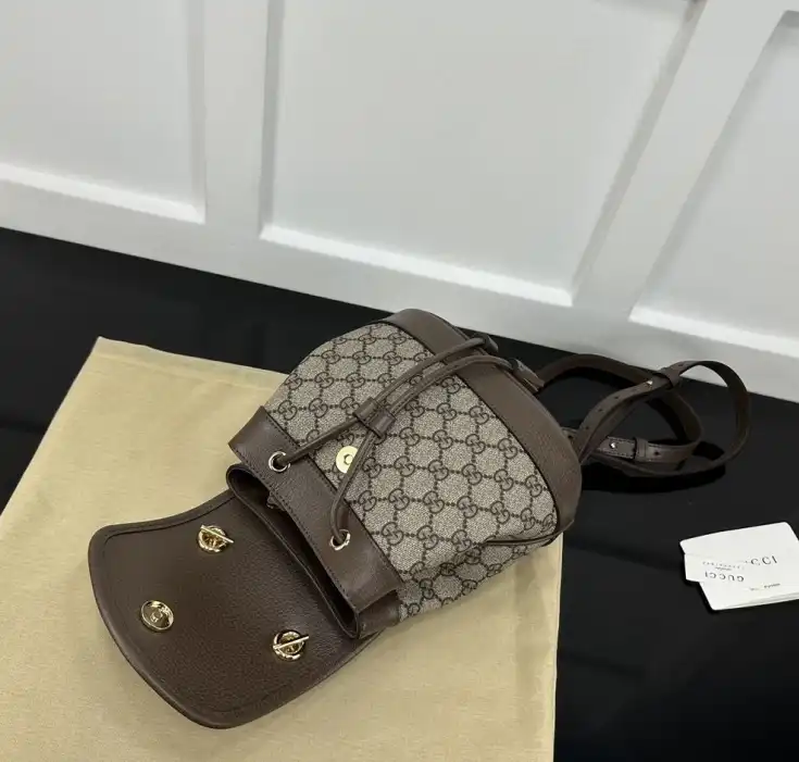 Gucci Backpacks 4034H-0002