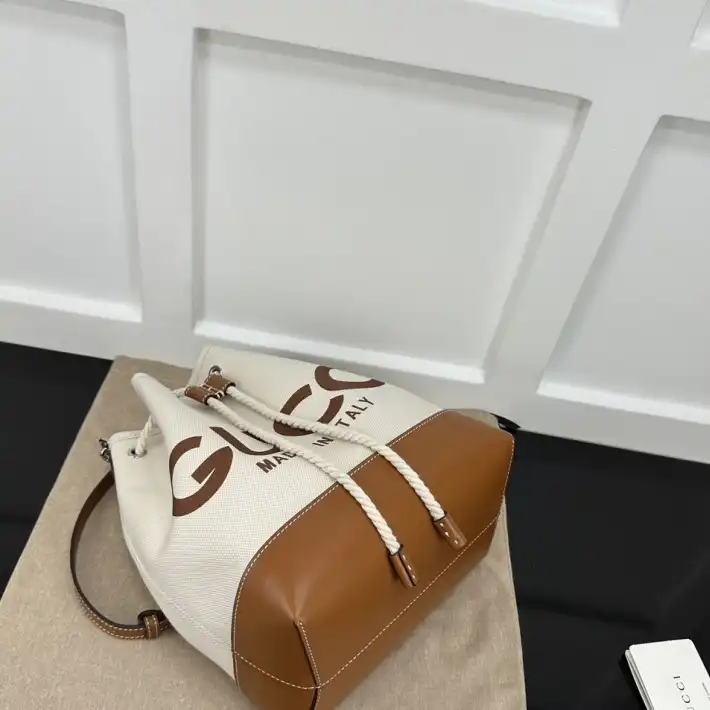 Gucci Bucket Bags 4034H-0006