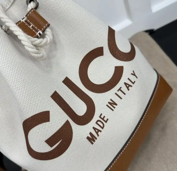Gucci Bucket Bags 4034H-0006