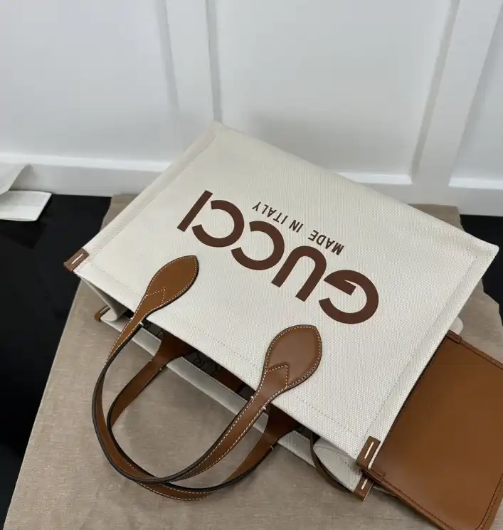 Gucci Shopping Bags 4034H-0013