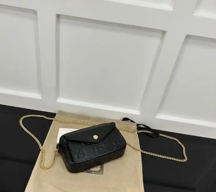 Gucci Satchel Bags 4034H-0101