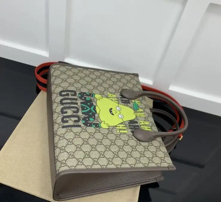 Gucci Shopping Bags 4034H-0116