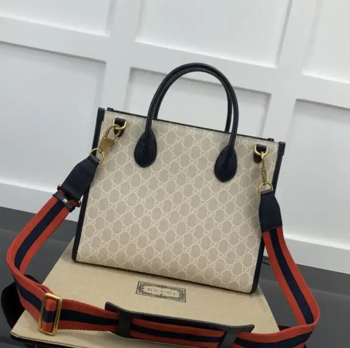 Gucci Shopping Bags 4034H-0117