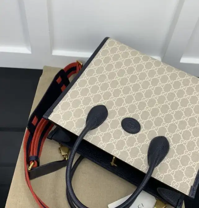 Gucci Shopping Bags 4034H-0117