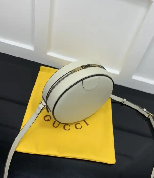Gucci Round Bags 4034H-0122