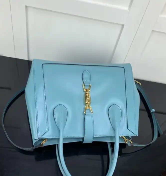 Gucci Shopping Bags 4034H-0132
