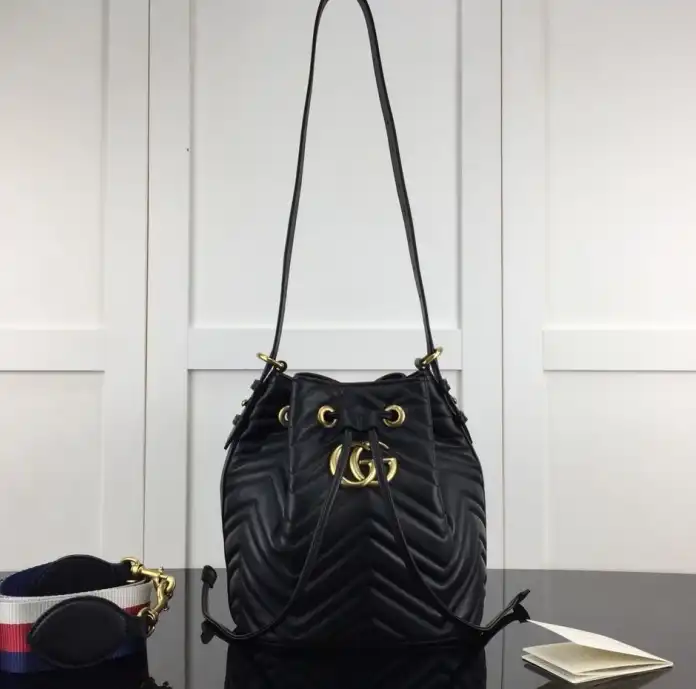 Gucci Bucket Bags 4034H-0135