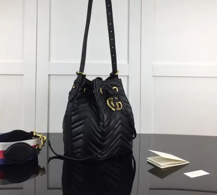 Gucci Bucket Bags 4034H-0135