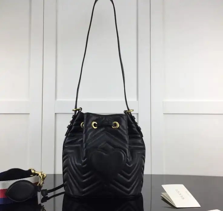 Gucci Bucket Bags 4034H-0135