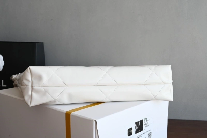 Chanel Gabrielle Bags 4035F-0008