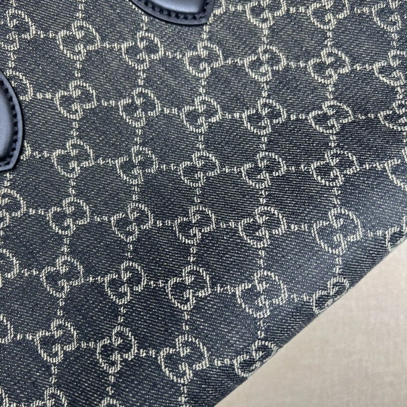 Gucci Shopping Bags 4036-0064