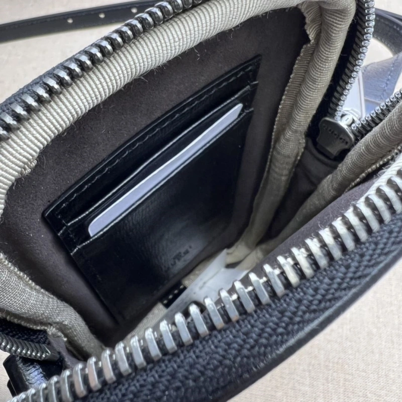 Gucci Satchel Bags 4036-0131