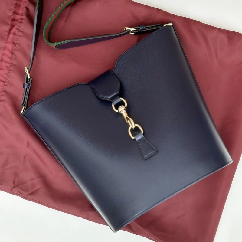 Gucci Bucket Bags 4036-0139