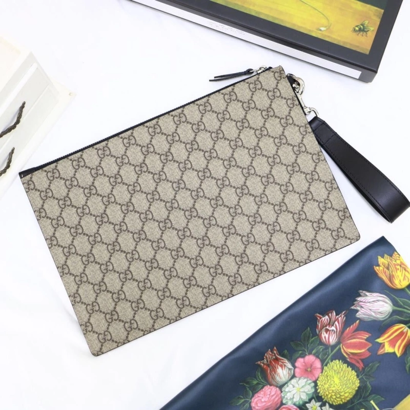 Gucci Clutch Bags 4036-0686