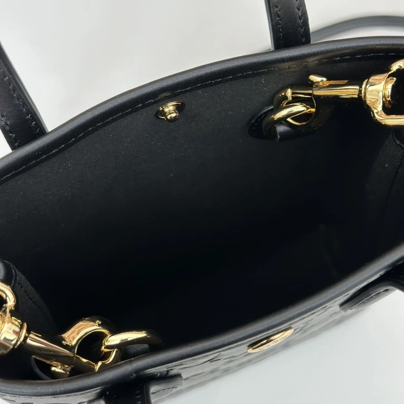 Gucci Top Handle Bags 4036-0886