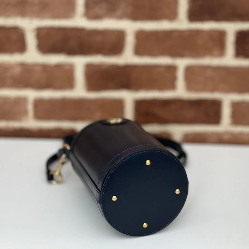 Gucci Bucket Bags 4036-0907