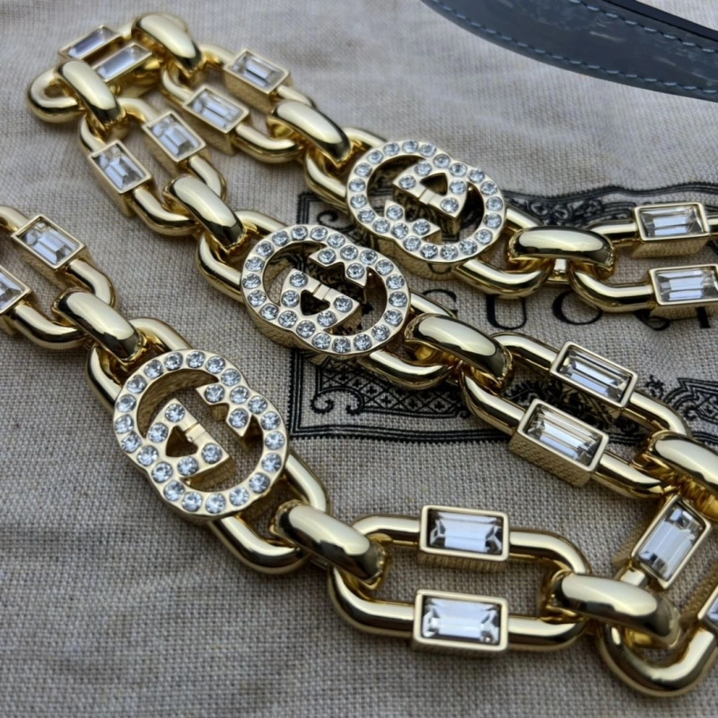 Gucci Top Handle Bags 4036-0929