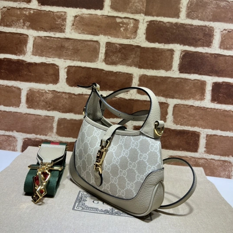 Gucci Top Handle Bags 4036-0935