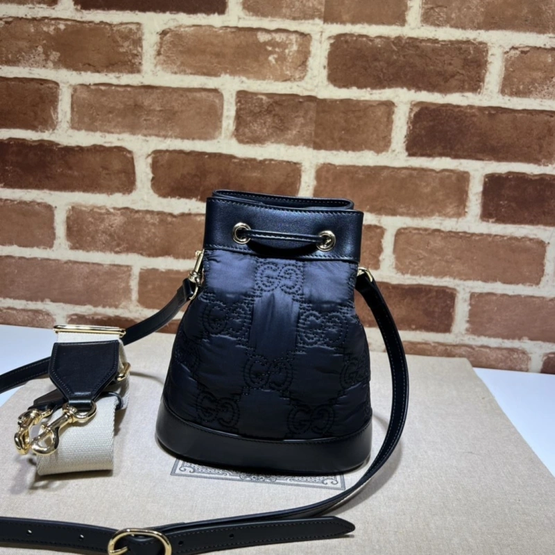 Gucci Bucket Bags 4036B-0010