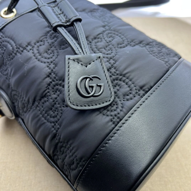 Gucci Bucket Bags 4036B-0010