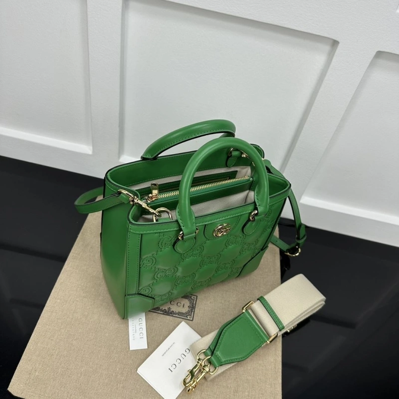 Gucci Top Handle Bags 4036B-0025