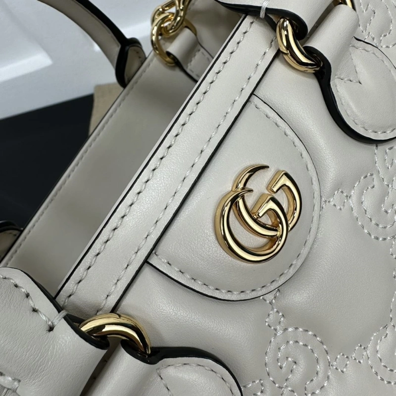 Gucci Top Handle Bags 4036B-0027