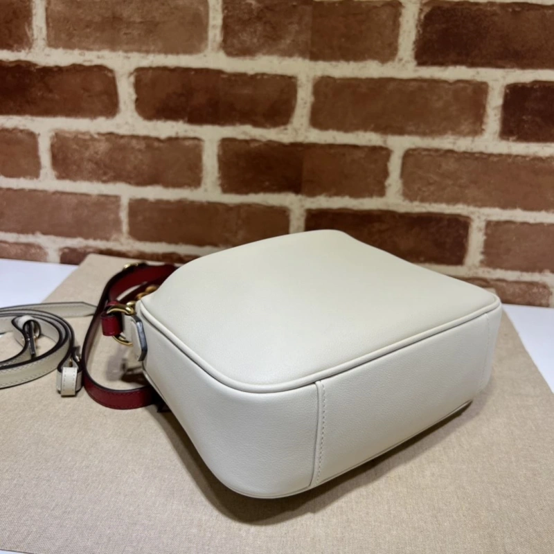 Gucci Top Handle Bags 4036B-0094