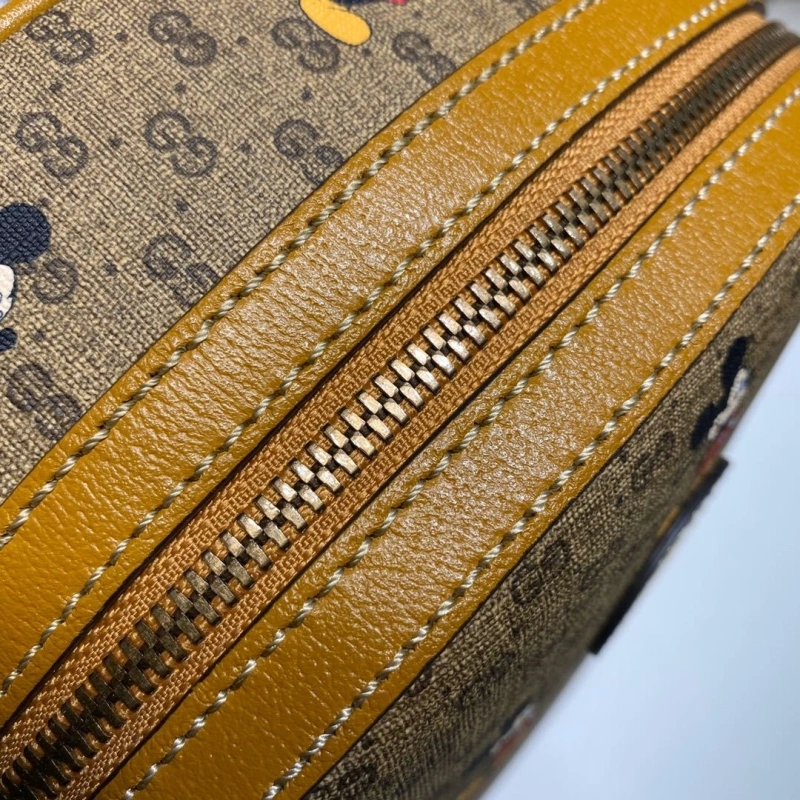 Gvc*1 backpacks 4036b-0115