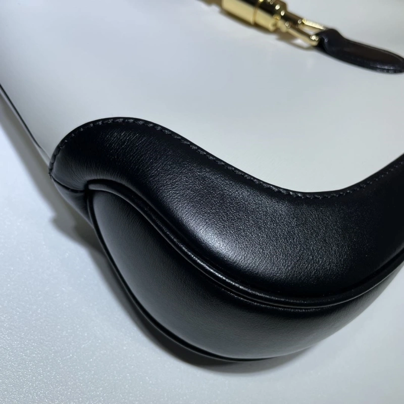 Gucci Top Handle Bags 4036B-0301