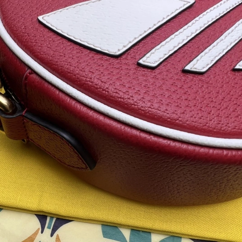 Gucci Round Bags 4036B-0393