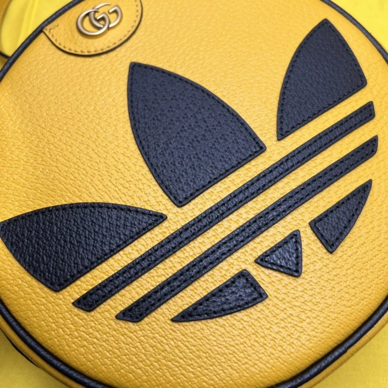 Gucci Round Bags 4036B-0395