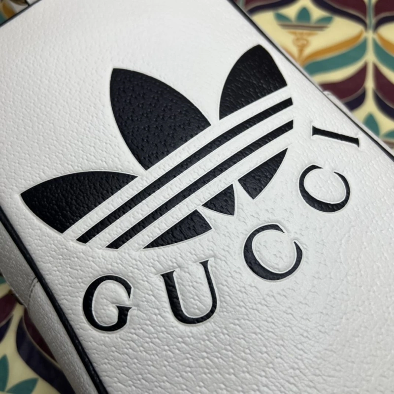 Gucci Top Handle Bags 4036B-0396