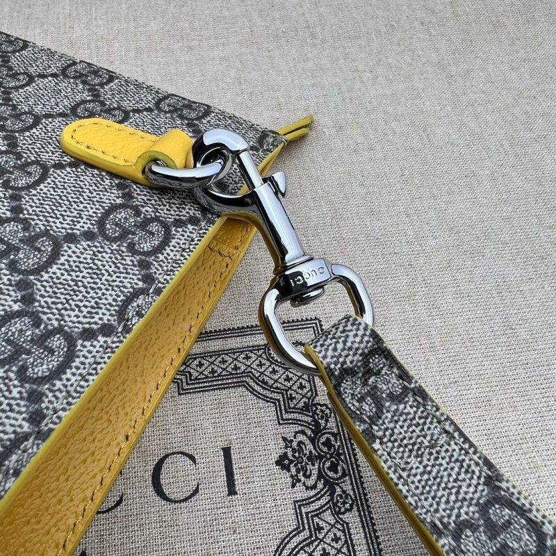 Gucci Clutch Bags 4036B-0456