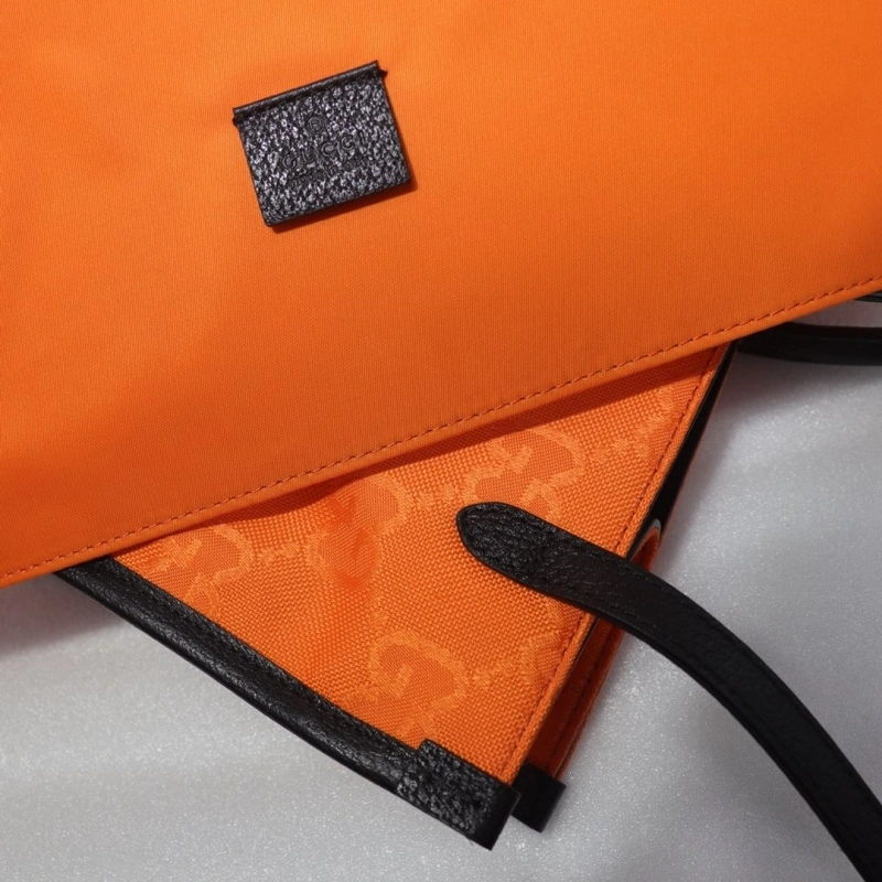 Gucci Shopping Bags 4036B-0669