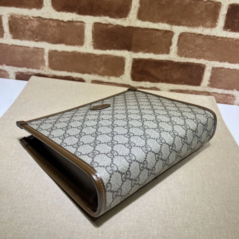 Gucci Clutch Bags 4036B-0670