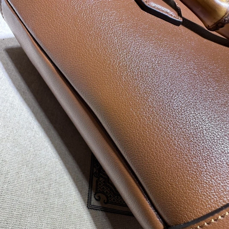 Gucci Bucket Bags 4036B-0820