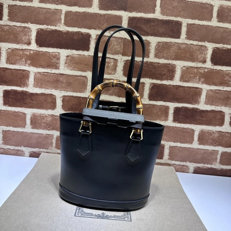 Gucci Bucket Bags 4036B-0821