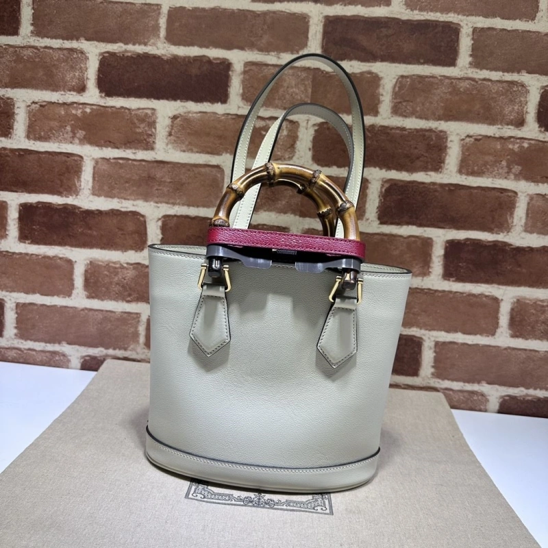 Gucci Bucket Bags 4036B-0822