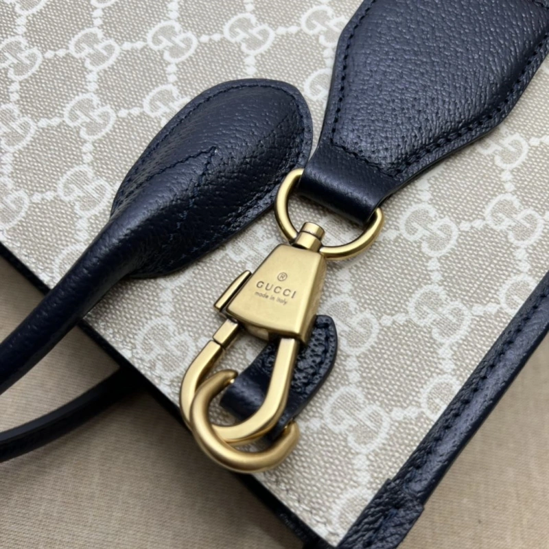 Gucci Shopping Bags 4036B-0886