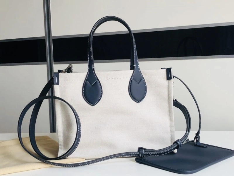 Gucci Shopping Bags 4036B-1095