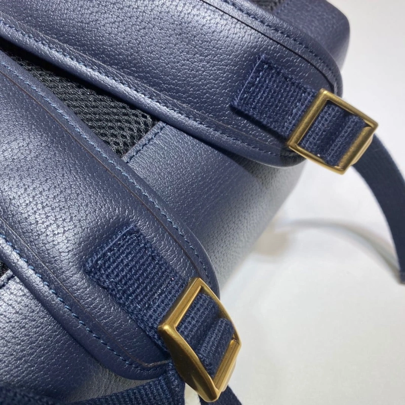 Gucci Backpacks 4036B-1289