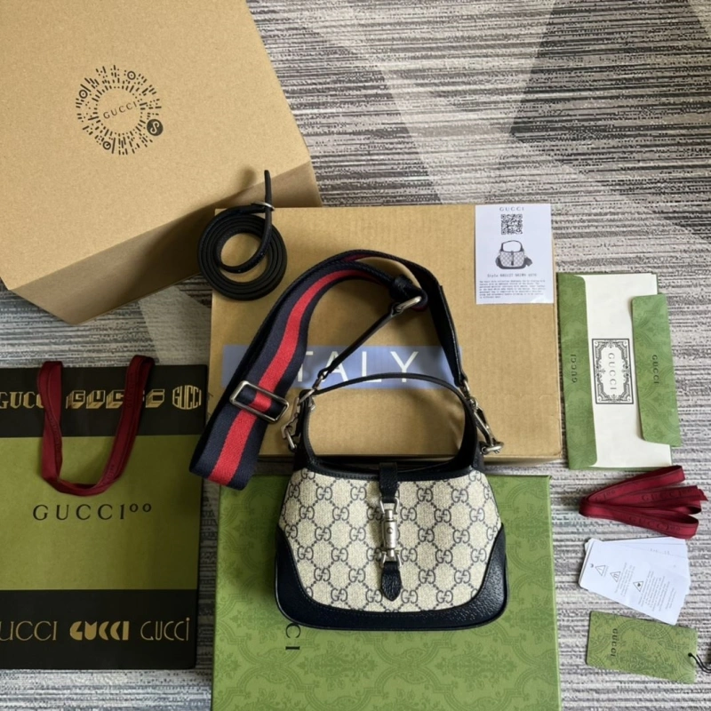 Gucci Top Handle Bags 4036C-0367