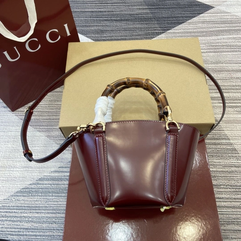 Gucci Shopping Bags 4036C-1900